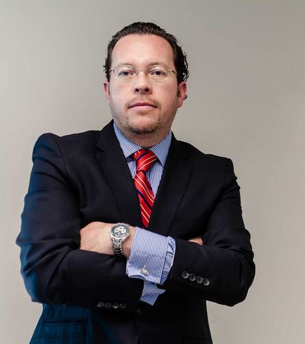 Fernando Calderón