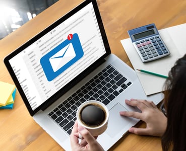 opt-in email marketing computadora