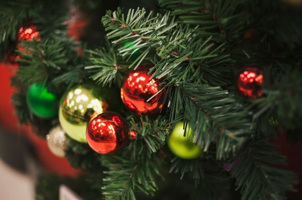 Imagen navideña bolas árbol de navidad