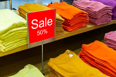 Estrategia de precios bajos