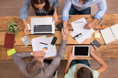 Acuerdos de nivel de servicio: qué son y cómo usarlos