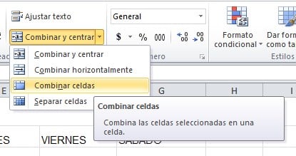 Cómo hacer un calendario en Excel con función de combinar y centrar