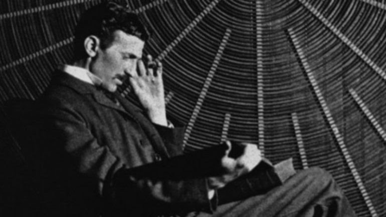 Ejemplo de emprendedores exitosos: Nikola Tesla