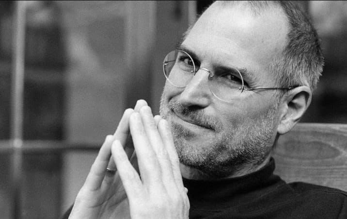 Ejemplo de emprendedores exitosos: Steve Jobs